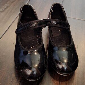 Tap dance shoes girls size 12.5